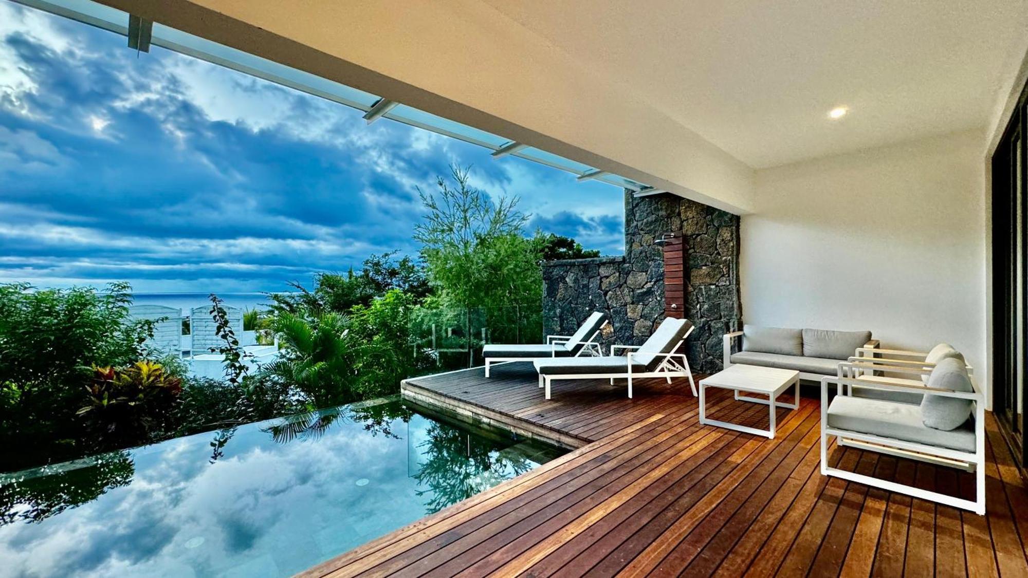 Appartement De Luxe Piscine Et Vue Mer Ривьер-Нуар Экстерьер фото